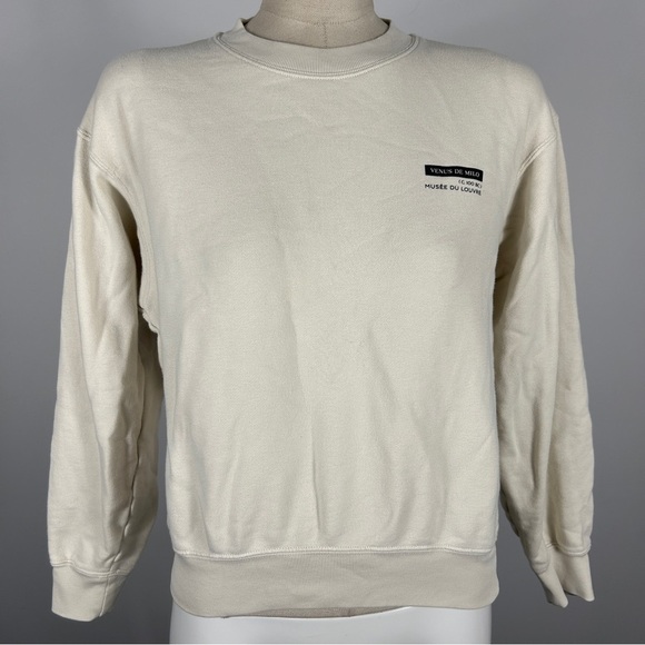 Uniqlo Sweaters - Uniqlo X Musee Du Louve Collab Cream Crewneck Sweater